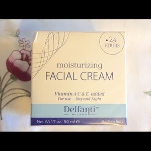 DELFANTI MILANO 24 HR Facial Cream Vitamin A,C & E